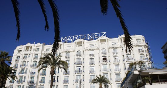 hotel-martinez-front